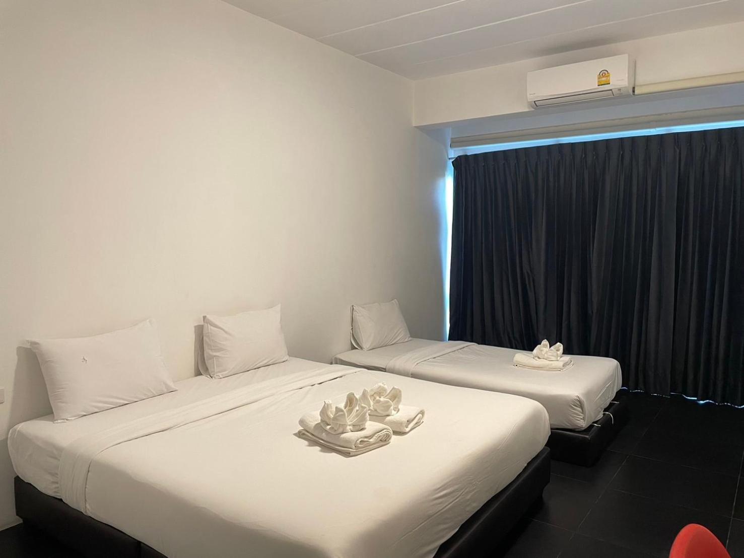 Azz Hotel Чиангмай Экстерьер фото