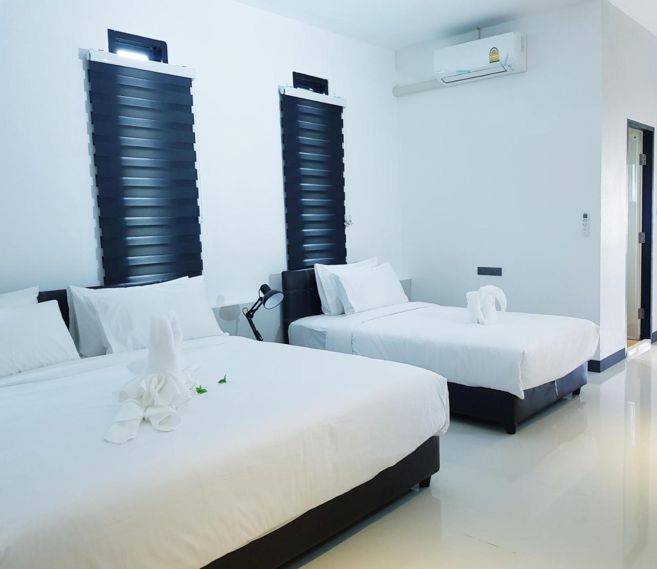 Azz Hotel Чиангмай Экстерьер фото